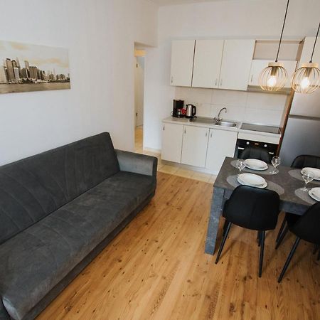 Apartment Deni Солин Екстер'єр фото