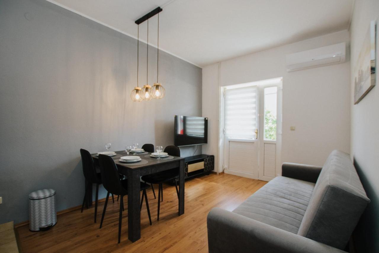 Apartment Deni Солин Екстер'єр фото