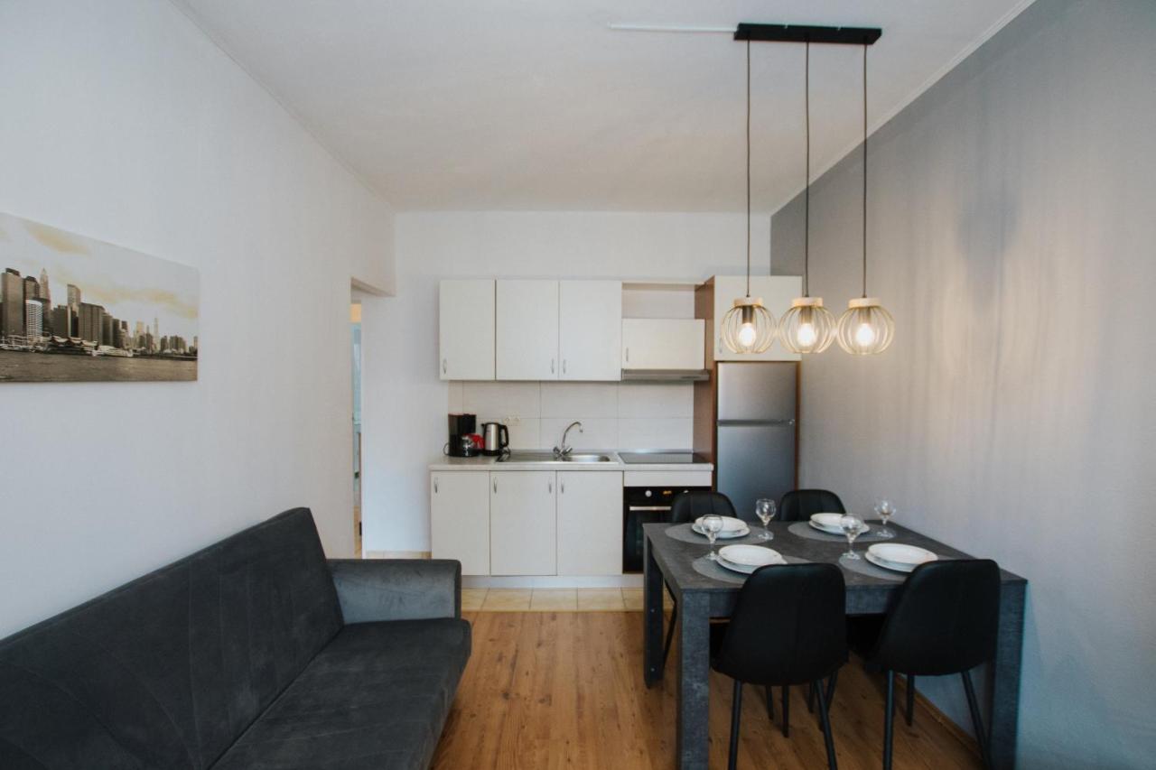 Apartment Deni Солин Екстер'єр фото